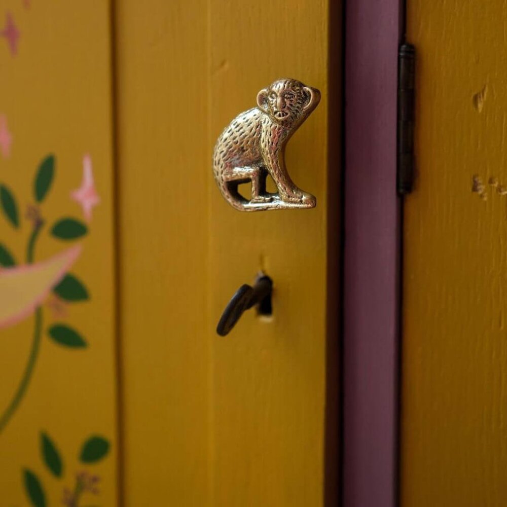 Brand New Doing-Goods Peppin Monkey Knob Left